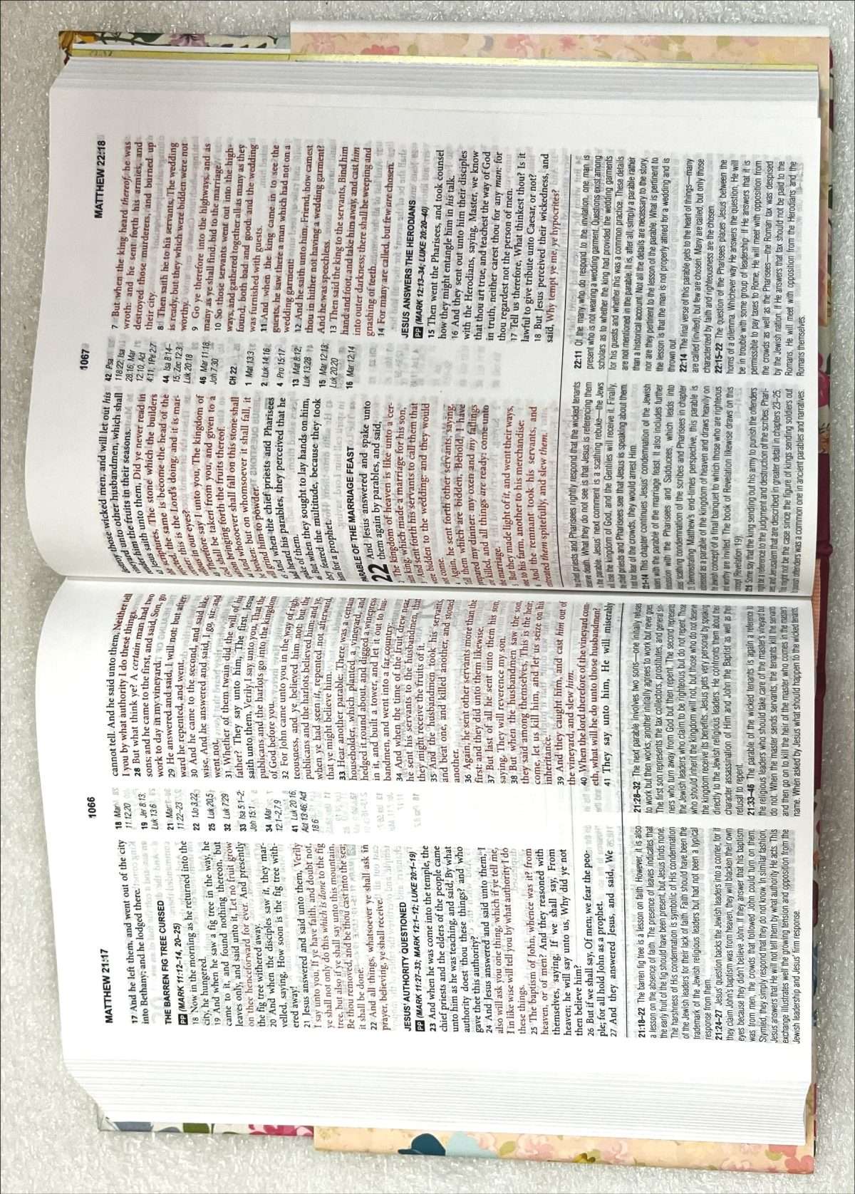 KJV Cross Reference Study Bible: Compact Size Hardbound (ISBN:9781636092720) [24] - Image 7