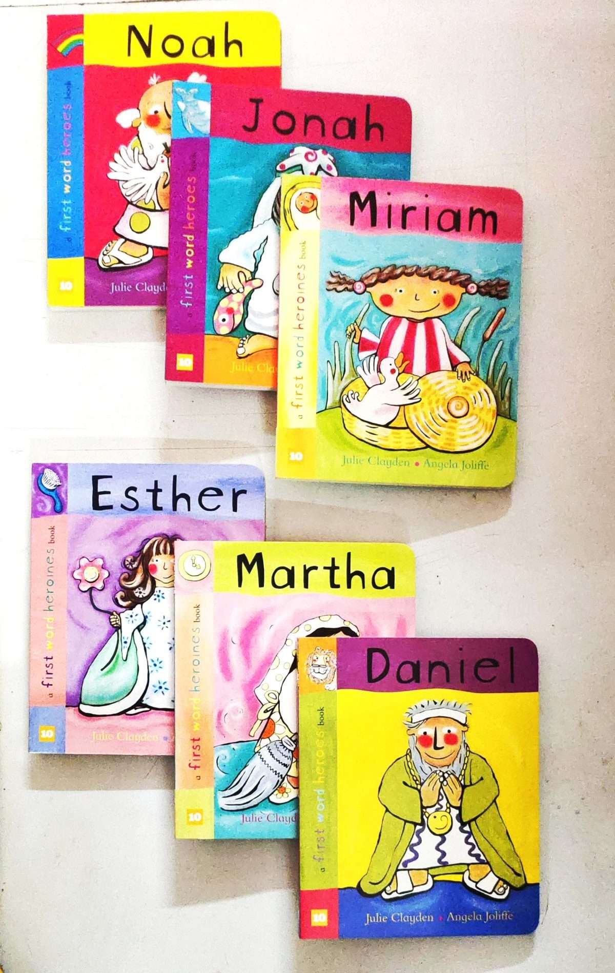 A First Word Heroes Book: by- Julie Clayden & Angela Joliffe: 6 Books In 1 Pack - Image 33