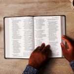 NKJV Super Giant Print Reference Bible: Black Genuine Leather (ISBN:9781400331437) - Image 7